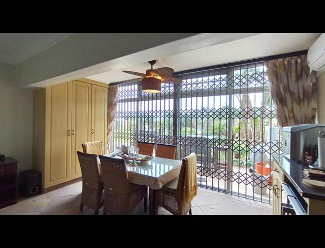 1 BEDROOM APARTMENT FOR SALE IN UMHLANGA ROCKS